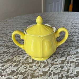 Lemon Federalist Ironstone sugar jam bowl w lid